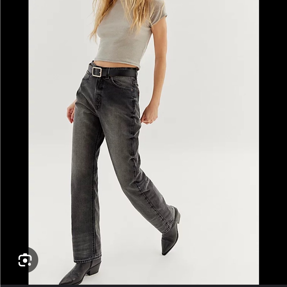 BDG High-Waisted Cowboy Jean in grey/washed black